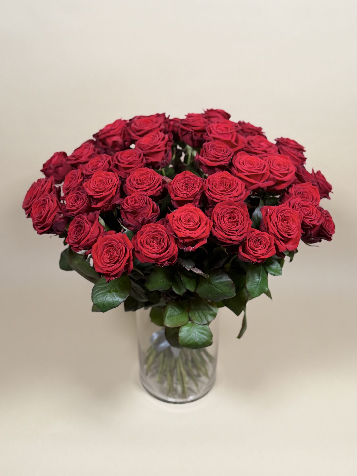 Roses fraîches en bouquet pour livraison à Courchevel