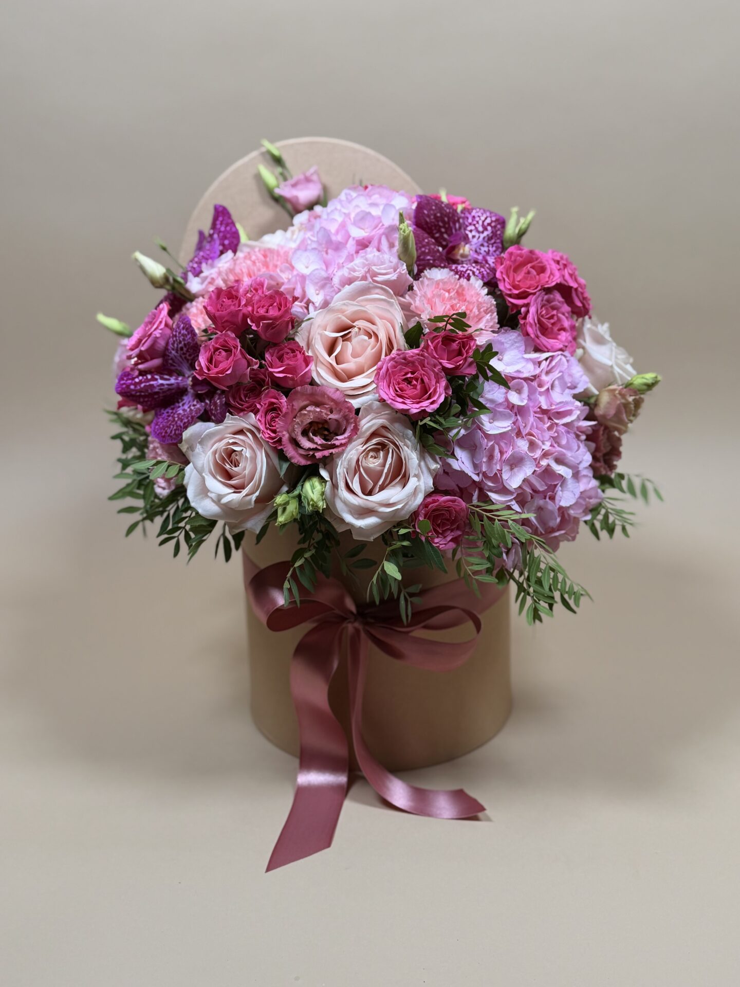 Composition florale Natasha livrée à Courchevel par fleuriste